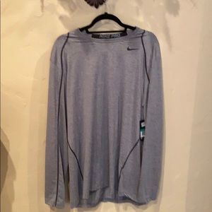 Men’s Nike pro fitted shirt-never worn